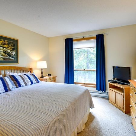 Well-Appointed Lincoln Abode Ski, Swim And Fish! Esterno foto