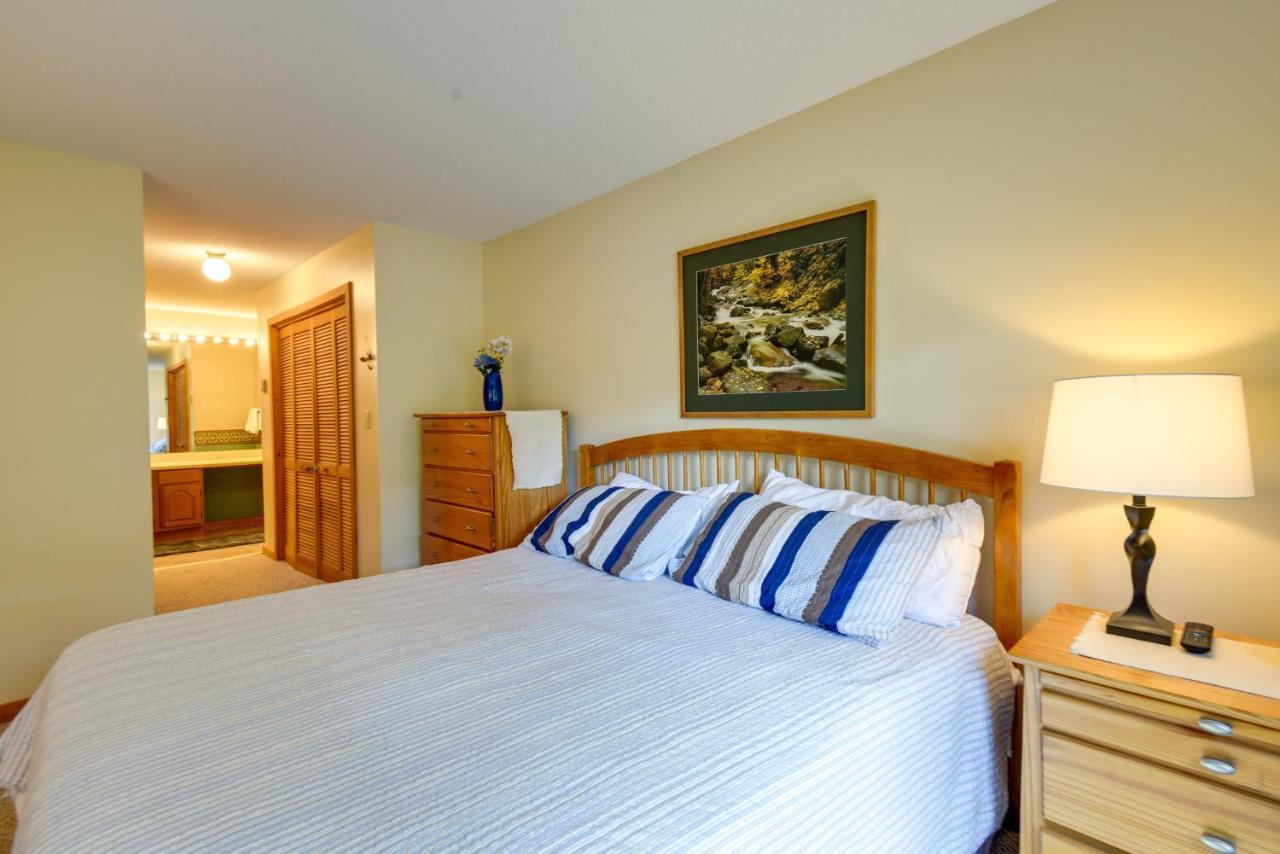 Well-Appointed Lincoln Abode Ski, Swim And Fish! Esterno foto
